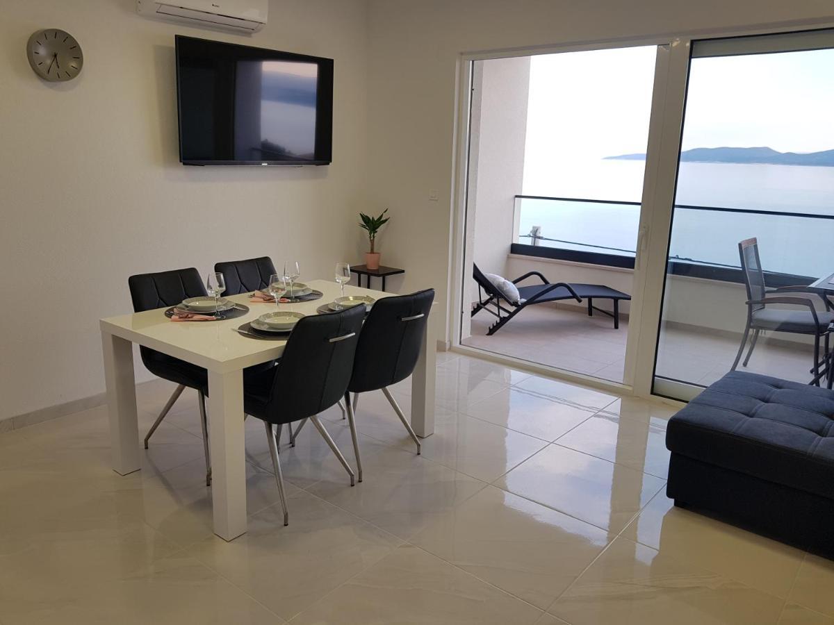 La Vista Apartments มีมิตเซ ภายนอก รูปภาพ